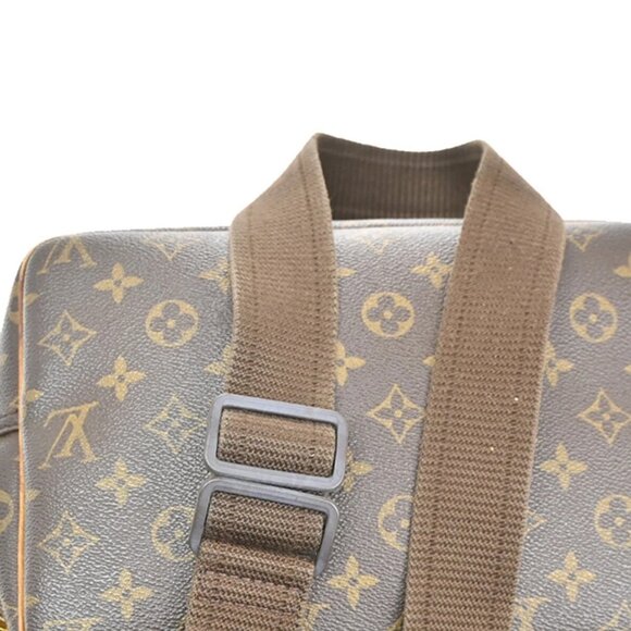 LOUIS VUITTON Reporter PM Crossbody Shoulder Bag Monogram Leather M45254 30EE715 - Picture 8 of 15
